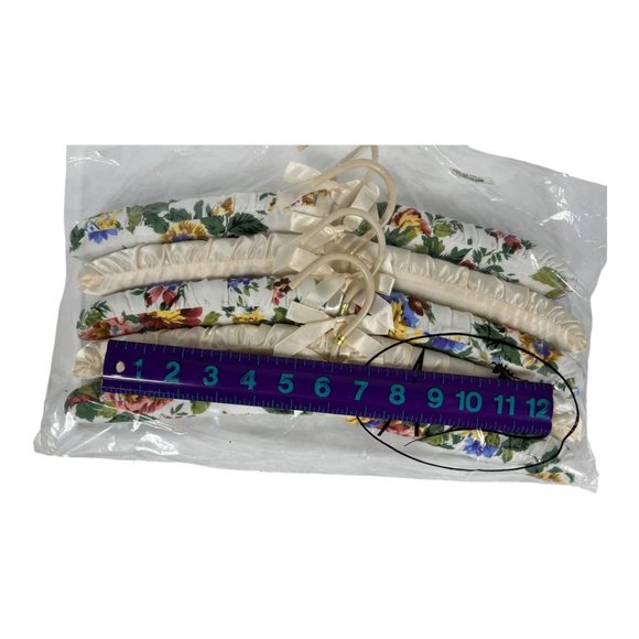NWT Fabric Covered Clothes Hangers - Picture 4 of 4